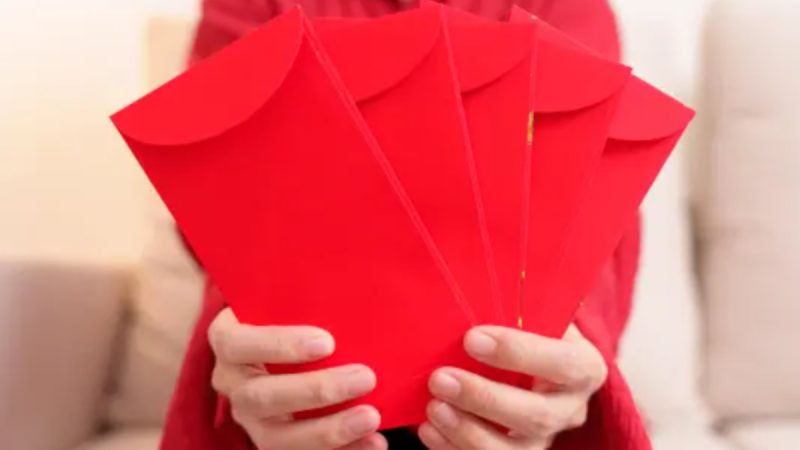 Red Packet Etiquette for Housewarming Gifts